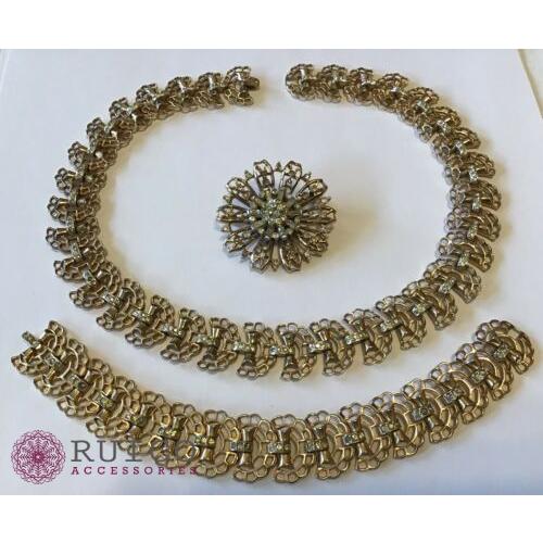 TRIFARI トリファリ ブローチ ラインストーン アンティーク