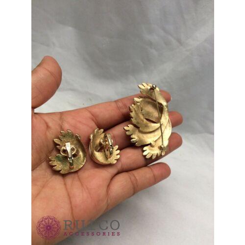 TRIFARI トリファリ イヤリング ピアス ゴールド アンティーク TRIFARI トリファリ イヤリング ピアス ビンテージ