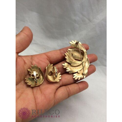 TRIFARI トリファリ イヤリング ピアス ゴールド アンティーク TRIFARI トリファリ イヤリング ピアス ビンテージ