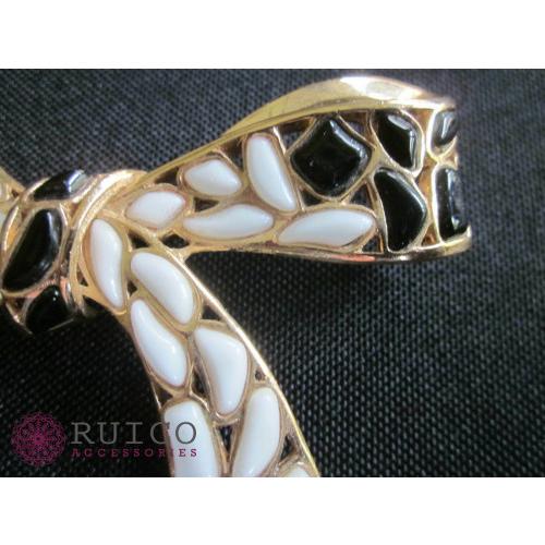 TRIFARI トリファリ ブローチ ホワイト 白 アンティーク TRIFARI トリファリ ブローチ ビンテージ