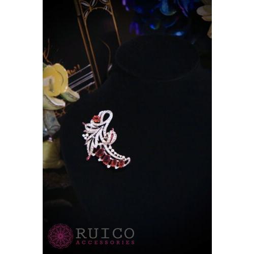 [即日発送] TRIFARI トリファリ ブローチ ラインストーン アンティーク 【TM9218960794】(33252円)