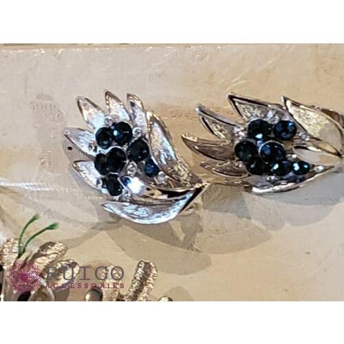 TRIFARI トリファリ ブローチ ラインストーン アンティーク