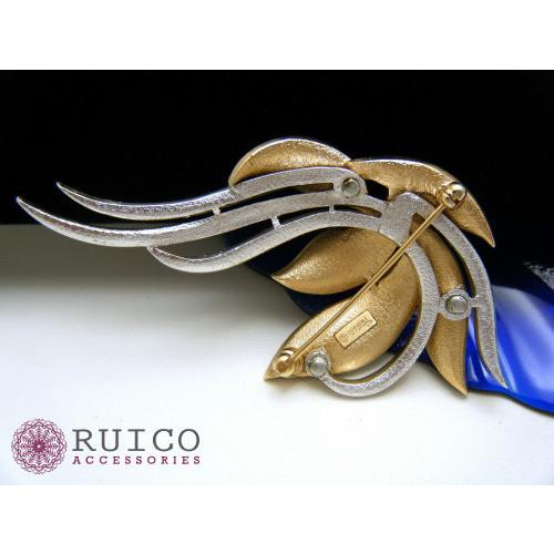 TRIFARI トリファリ ブローチ グリーン 緑 アンティーク TRIFARI トリファリ ブローチ ビンテージ