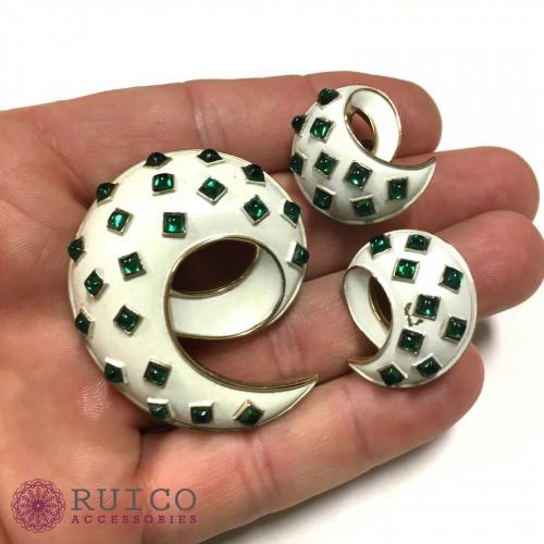 26【新品未使用】 TRIFARI トリファリ ブローチ ホワイト 白 アンティーク 【M2675661371】(15795円)