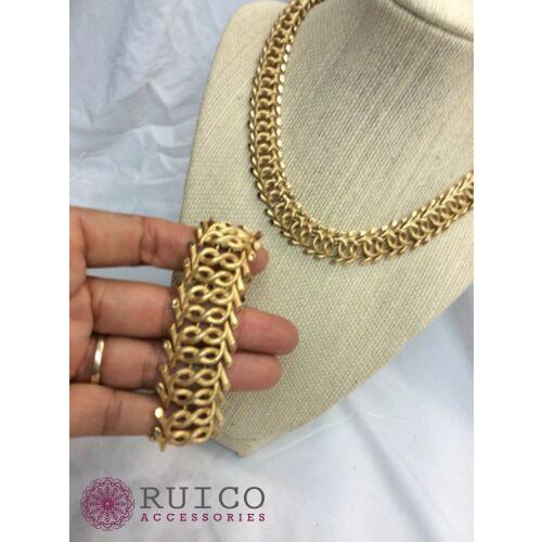 TRIFARI トリファリ ネックレス ゴールド アンティーク TRIFARI トリファリ ネックレス ビンテージ