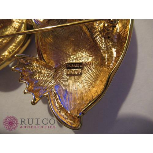 TRIFARI トリファリ ブローチ ラインストーン アンティーク TRIFARI トリファリ ブローチ ビンテージ