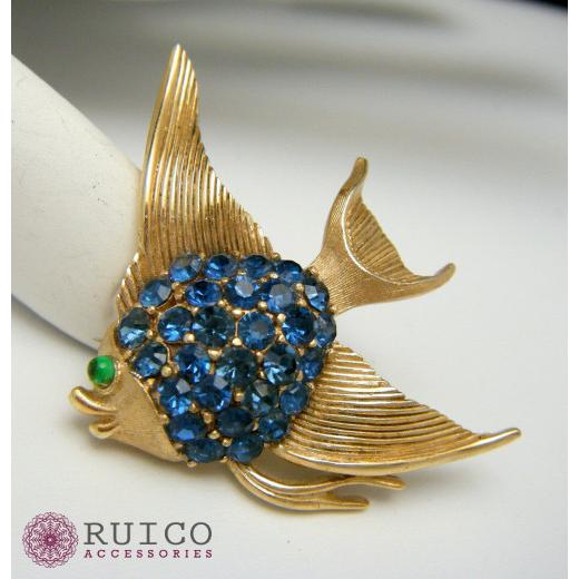 TRIFARI トリファリ ブローチ グリーン 緑 アンティーク