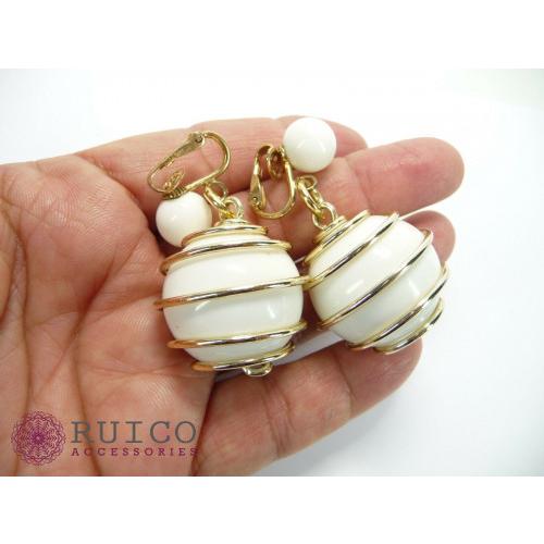 TRIFARI トリファリ イヤリング ピアス ゴールド アンティーク TRIFARI トリファリ イヤリング ピアス ビンテージ