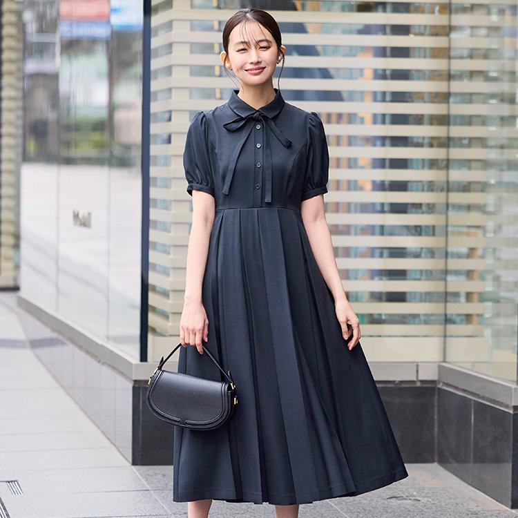 レディース 襟付きワンピース プリーツスカート オフィスカジュアル 通勤 春 夏 秋 ミセス きれいめ 大人かわいい 二の腕カバー 半袖 上品 かわいい ママ 洗えるの画像