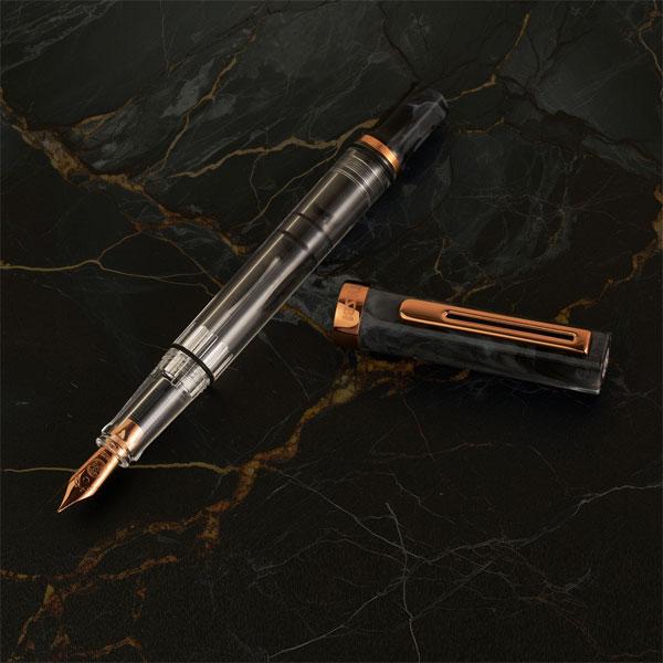 TWSBI（ツイスビー） TWSBI ECO《ツイスビー エコ》［ブラックマーブル