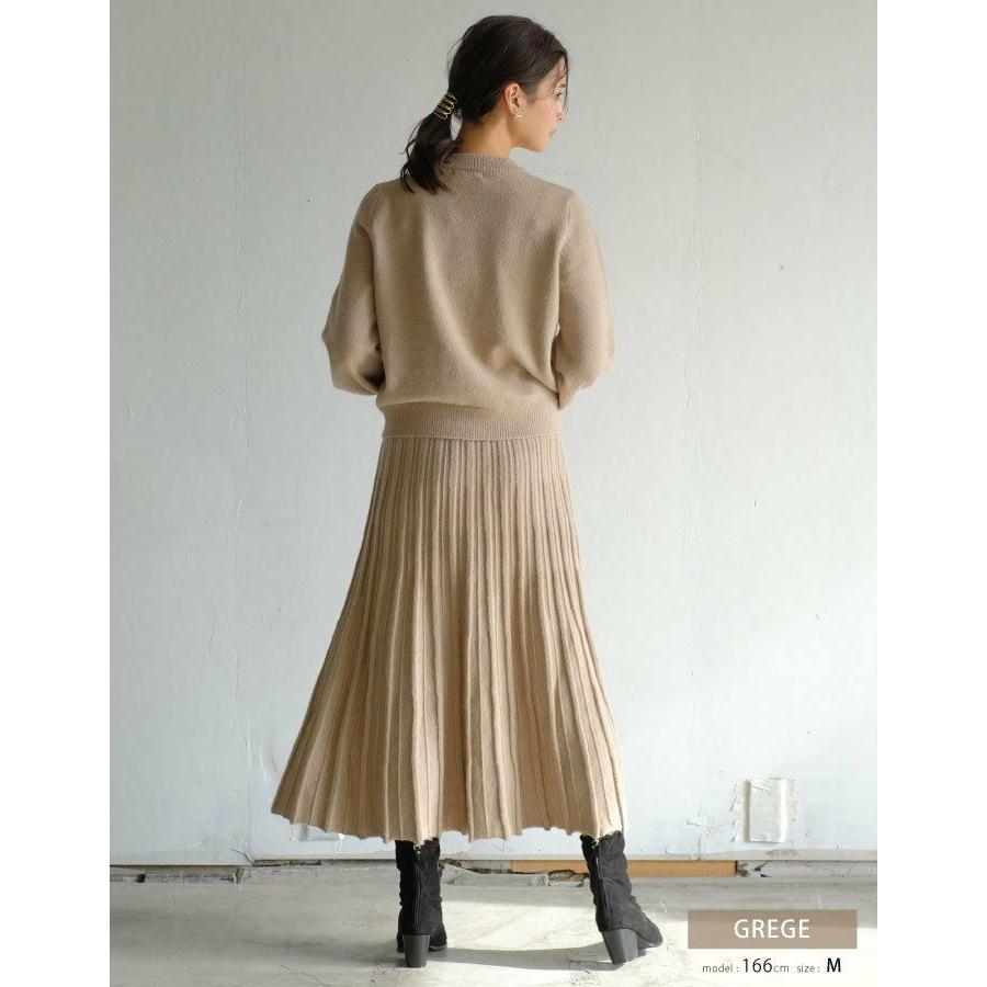 ブリーフィング　長袖ニット　ストレッチスカート　セットアップ　サイズSとXS ブリーフィング 長袖ニット ストレッチスカート セットアップ