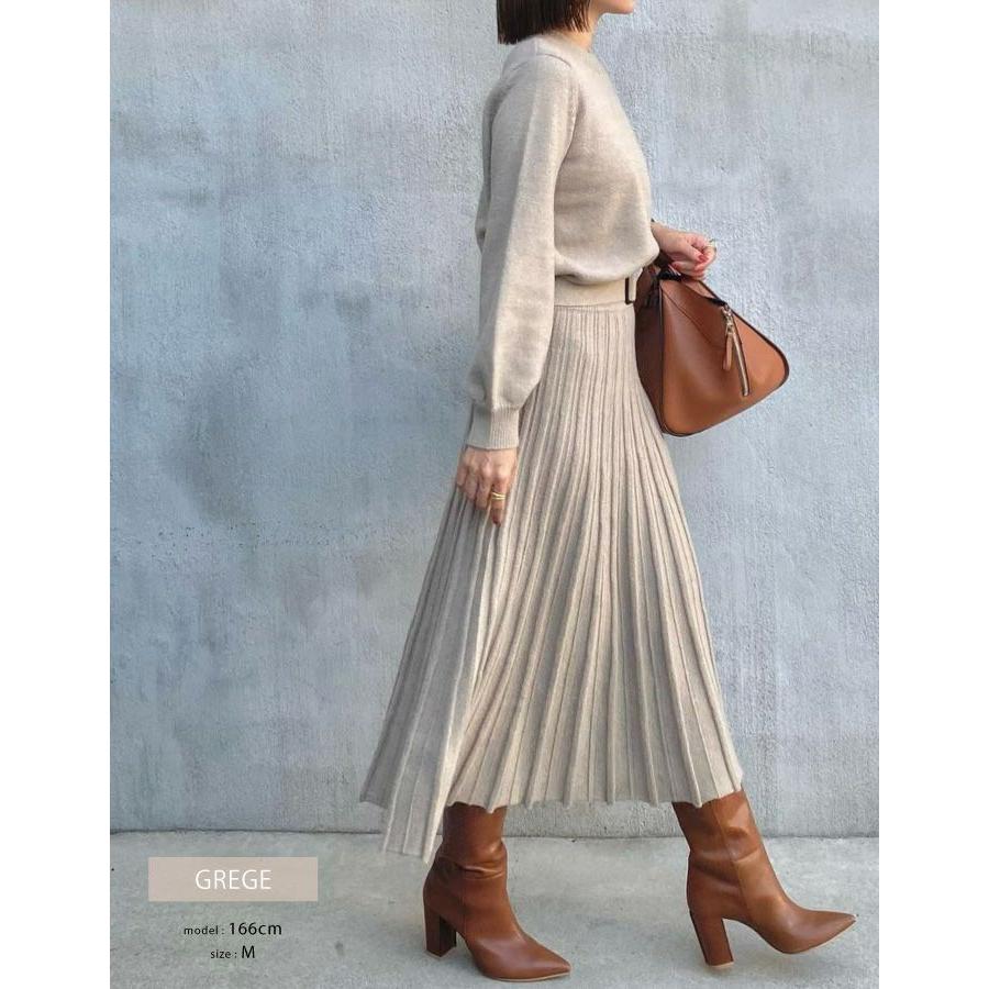 ジーフォア レディース ホワイトプリーツスカートとブラック長袖トップスのセット tfs-5928_1.jpg