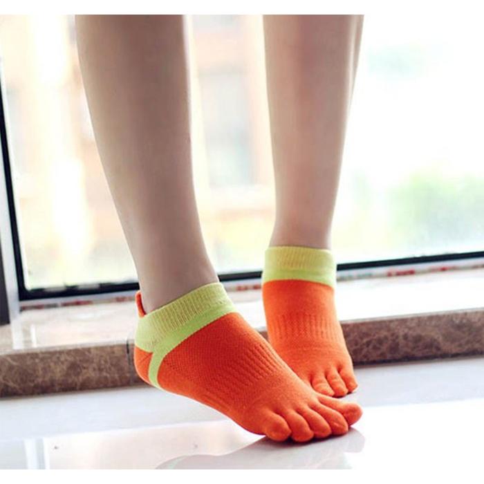 ランニング　5本指カラーソックス　通気性　メッシュ　　靴下　　スポーツウェア レディース スニーカーソックス　ランニングウェア くるぶし |  | 06