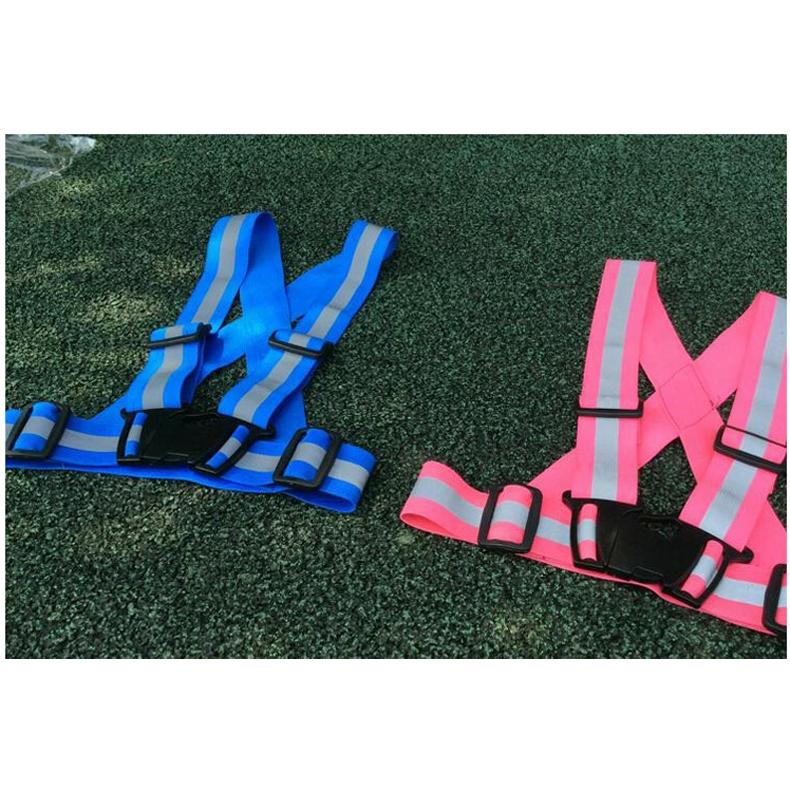 2023 ランニング ベスト　高弾力 反射ベルト　全11色　ブラック　イエロー　反射ベスト　夜間　作業服　作業着 ジョギング　スポーツ　安全ベスト　自転車　ブル |  | 10