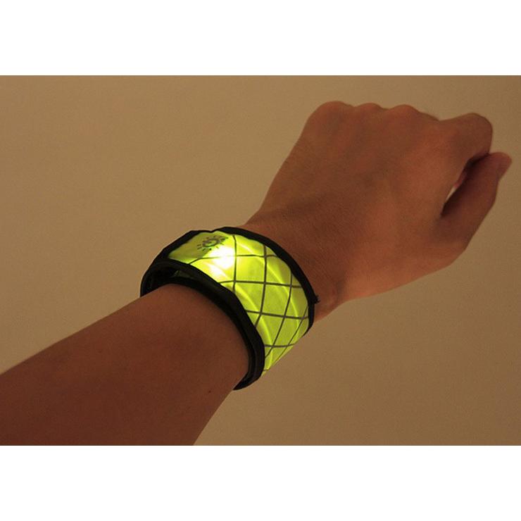2本組1セット 送料無料　反射材ライン　ワンタッチ　点灯　光る　LEDアームライト　アームバンド　夜間　ランニング　リストバンド　 |  | 08
