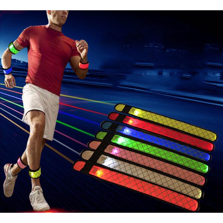 2本組1セット 送料無料　反射材ライン　ワンタッチ　点灯　光る　LEDアームライト　アームバンド　夜間　ランニング　リストバンド　 |  | 09