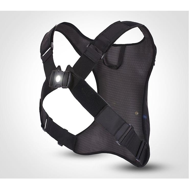 送料無料　8L バックパック　ランニング マラソン　リュック　LEDライト付き　充電USBケーブル付き　夜間　メンズ　レディース　軽量タイプ　防水　速乾　通気性 |  | 03