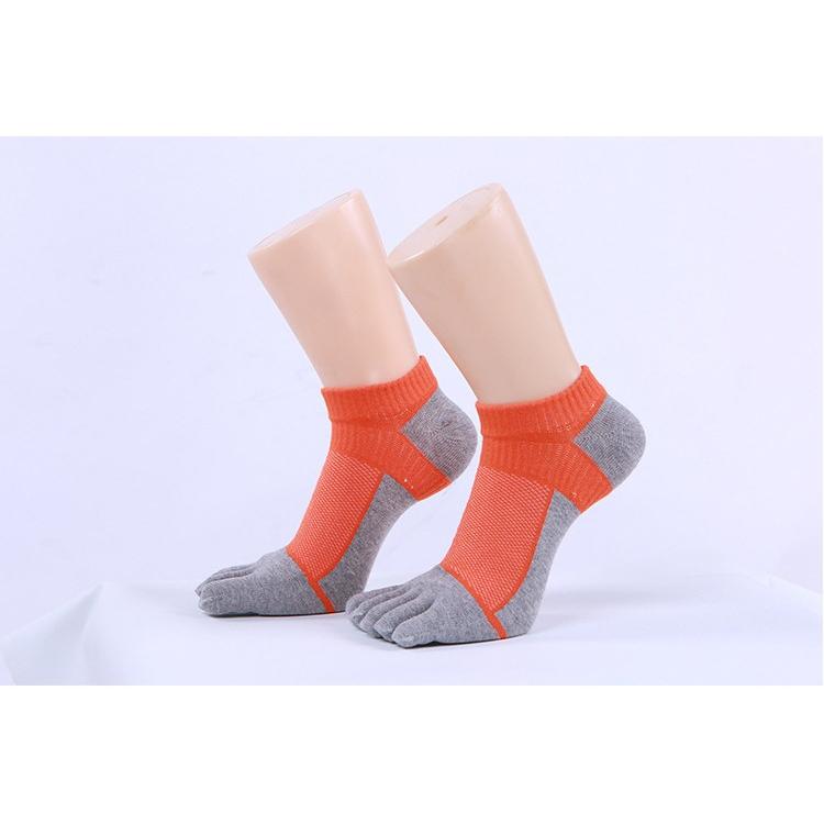 【まとめ買い価格】 a20-32 ランニングソックス　5本指ソックス　5足セット　通気性　ランニングウェア　メッシュ　靴ズレ予防　靴下　スポーツウェア メンズ　 |  | 04