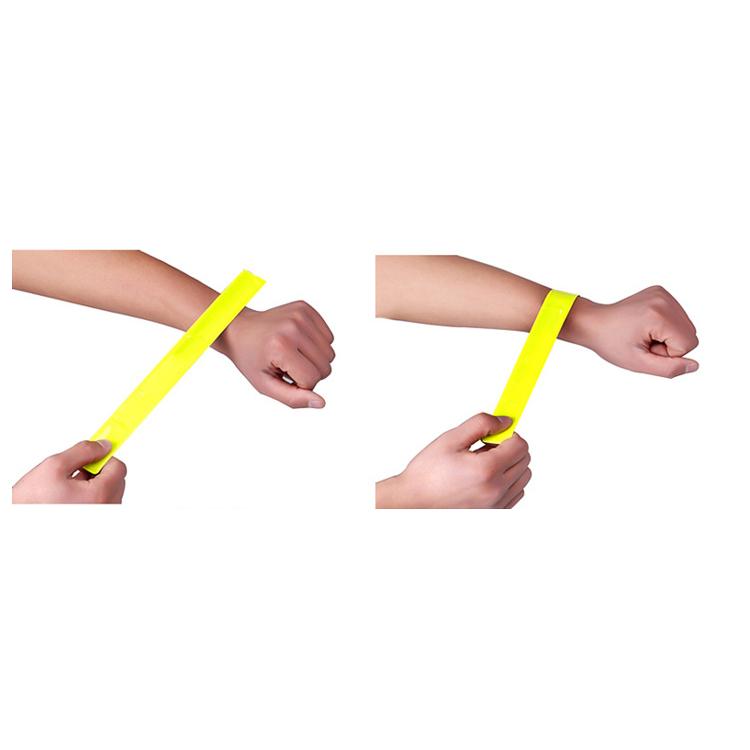 2本セット　ランニング　反射バンド　反射材　アームバンド　夜間　リフレクター　ジョギング　ナイトラン　両手用　 |  | 12