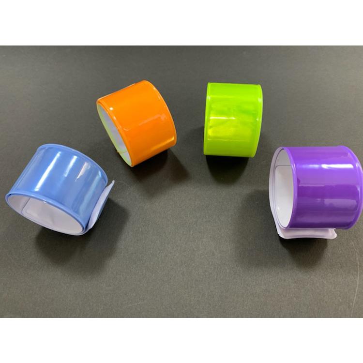 2本セット　ランニング　反射バンド　反射材　アームバンド　夜間　リフレクター　ジョギング　ナイトラン　両手用　 |  | 06