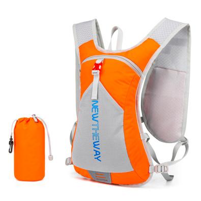 バックパック　5L　ランニング マラソン　ランニング　給水 ボトルケース リュック　メンズ　レディース　軽量タイプ　リフレクター　防水　速乾　通気性　防臭 |  | 18