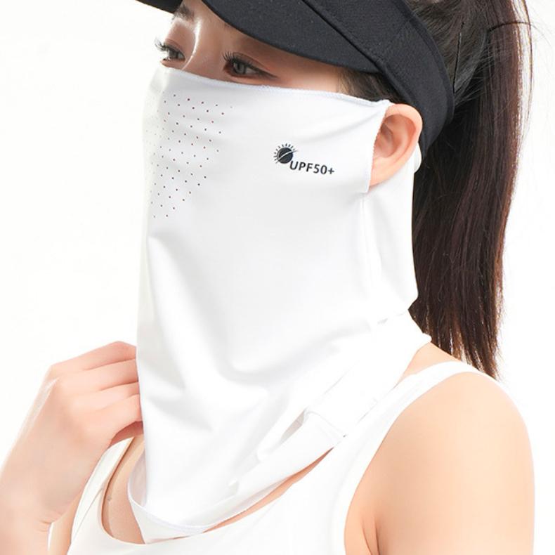 ランニング 接触冷感 ひんやり スポーツ UPF50 フェイスカバー フェイスマスク UVカット 日焼け防止 防風 日よけ フェイスガード レディース メンズ ウォーキン |  | 15