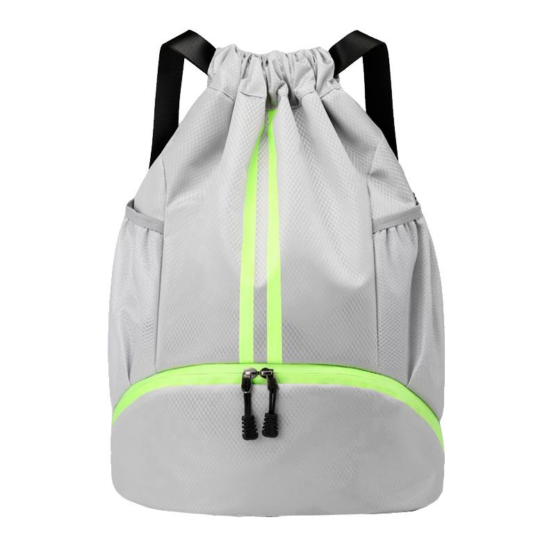 スポーツアウトドアポーチ  リュック バックパック　 軽量モデル フィットモデル  撥水　大容量 |  | 19