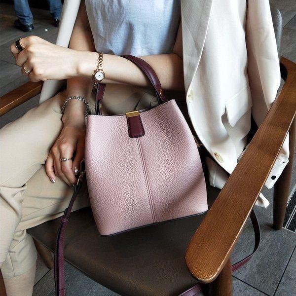 本革牛革バッグ レディース 40代 30代 50代 手提げオシャレ レディースバッグ レディースファッション オフィスバッグ 通勤かばん 斜め掛け7色 斜め掛け7色 るりことばストア シンプル オフィスバッグ 肩掛け かばん C