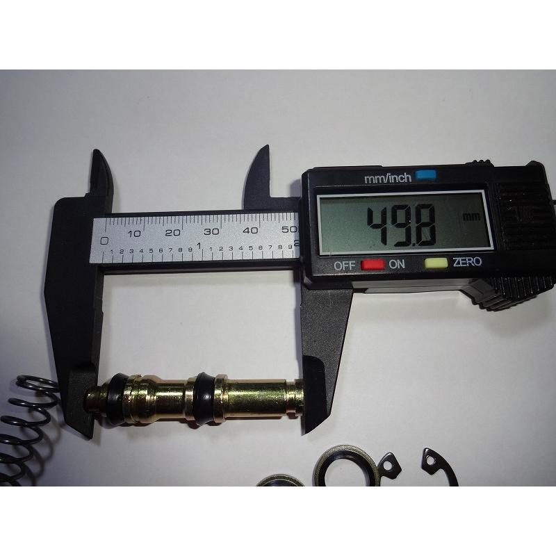 11mm ブレーキ マスターシリンダ ーリペアキット 補修キット 8点入り 汎用品 20200721masterrepairkit11