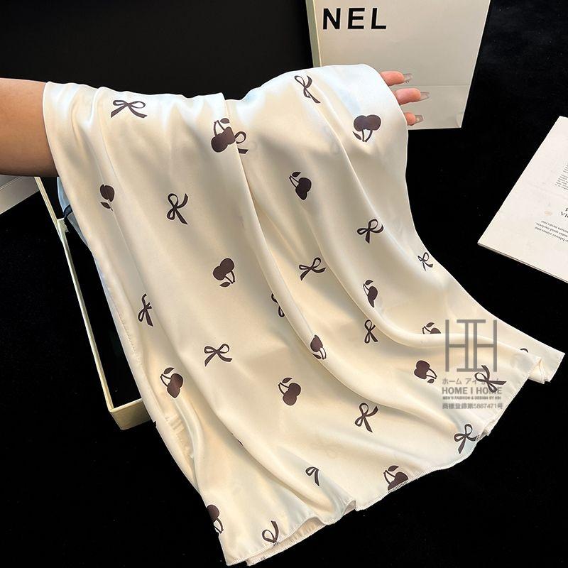 ランジェリー スリップ レディース キャミソール パジャマ サテン風 Vネック レース カップ付き 光沢 ひんやり 部屋着 可愛い セクシー 涼感 ルームウェア | ホームアイホーム | 14