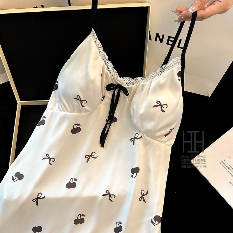 ランジェリー スリップ レディース キャミソール パジャマ サテン風 Vネック レース カップ付き 光沢 ひんやり 部屋着 可愛い セクシー 涼感 ルームウェア | ホームアイホーム | 17