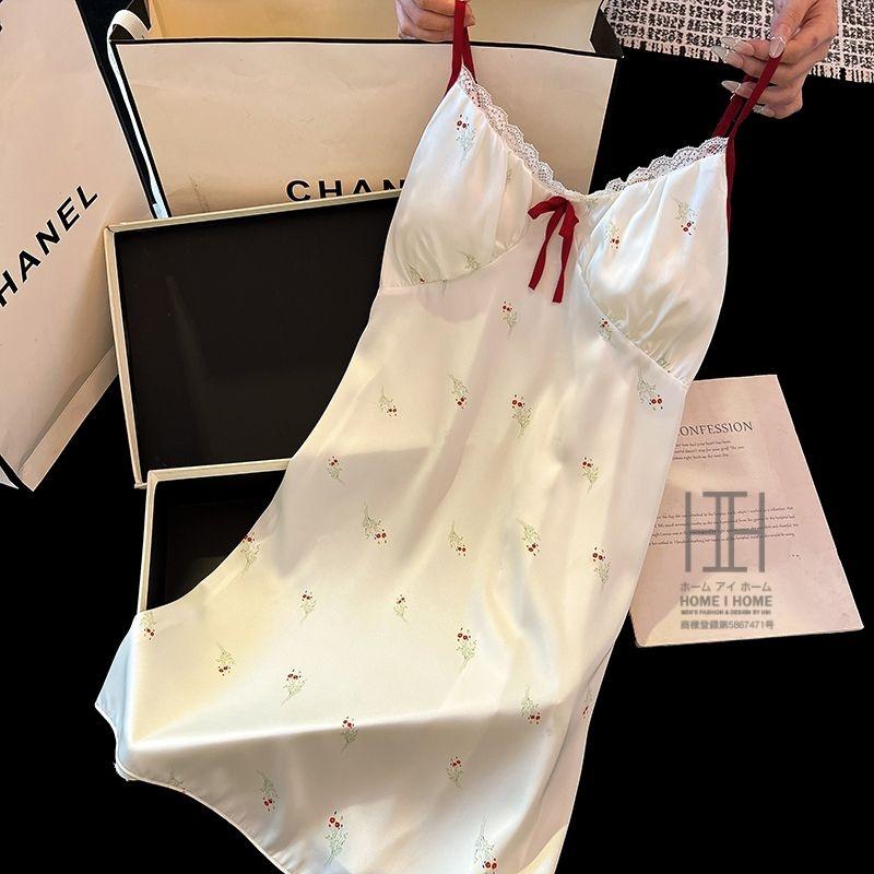 ランジェリー スリップ レディース キャミソール パジャマ サテン風 Vネック レース カップ付き 光沢 ひんやり 部屋着 可愛い セクシー 涼感 ルームウェア | ホームアイホーム | 04