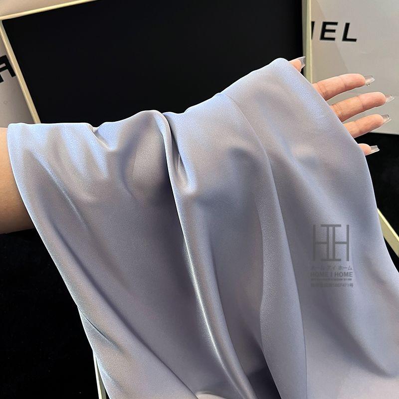 スリップ キャミソールワンピース パジャマ ランジェリー レディース ツルツル カップ付き サテン調 光沢 Vネック 接触冷感 ひんやり 滑らか セクシー 可愛い | ホームアイホーム | 12