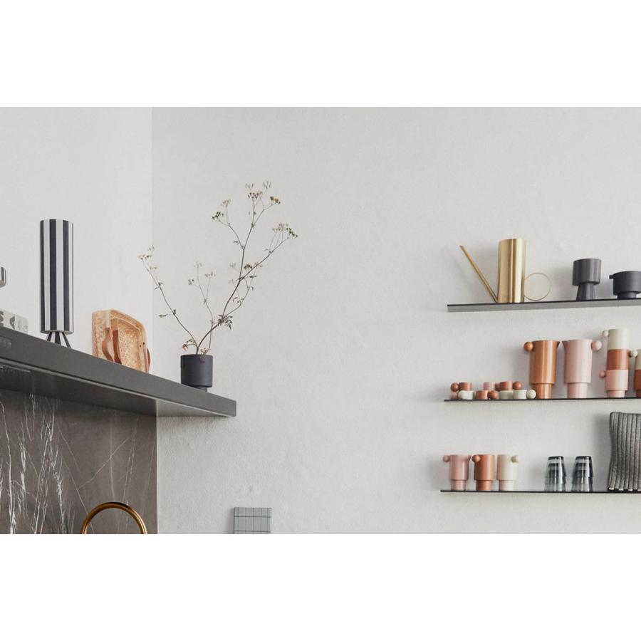 OYOY Living Design モノトーンカラーストライプデザインのフラワー