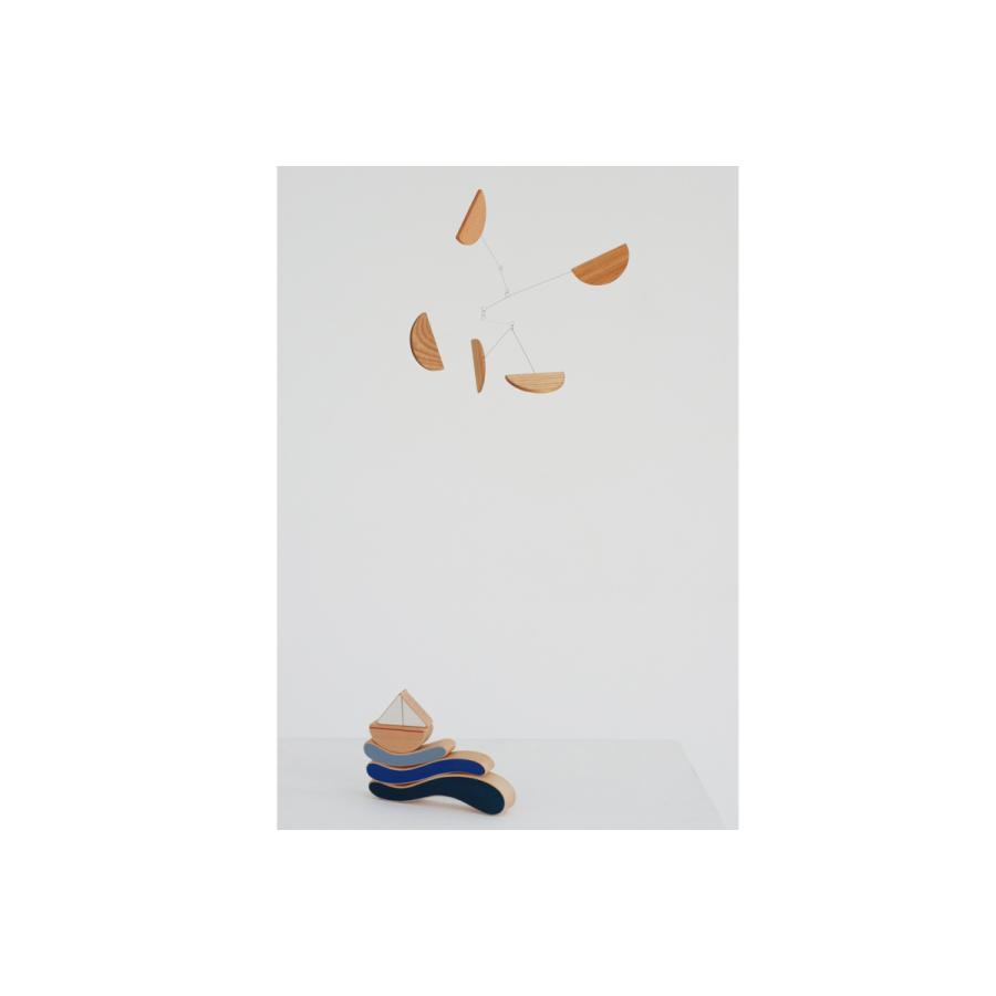 KINETIC LEVIモビールReese