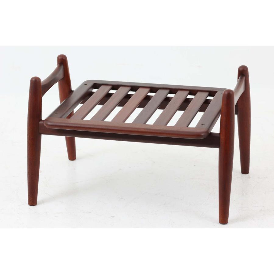 北欧家具ビンテージ GE240 オットマン/スツール Hans J.Wegner 北欧家具ビンテージ GE240 オットマン/スツール Hans J.Wegner