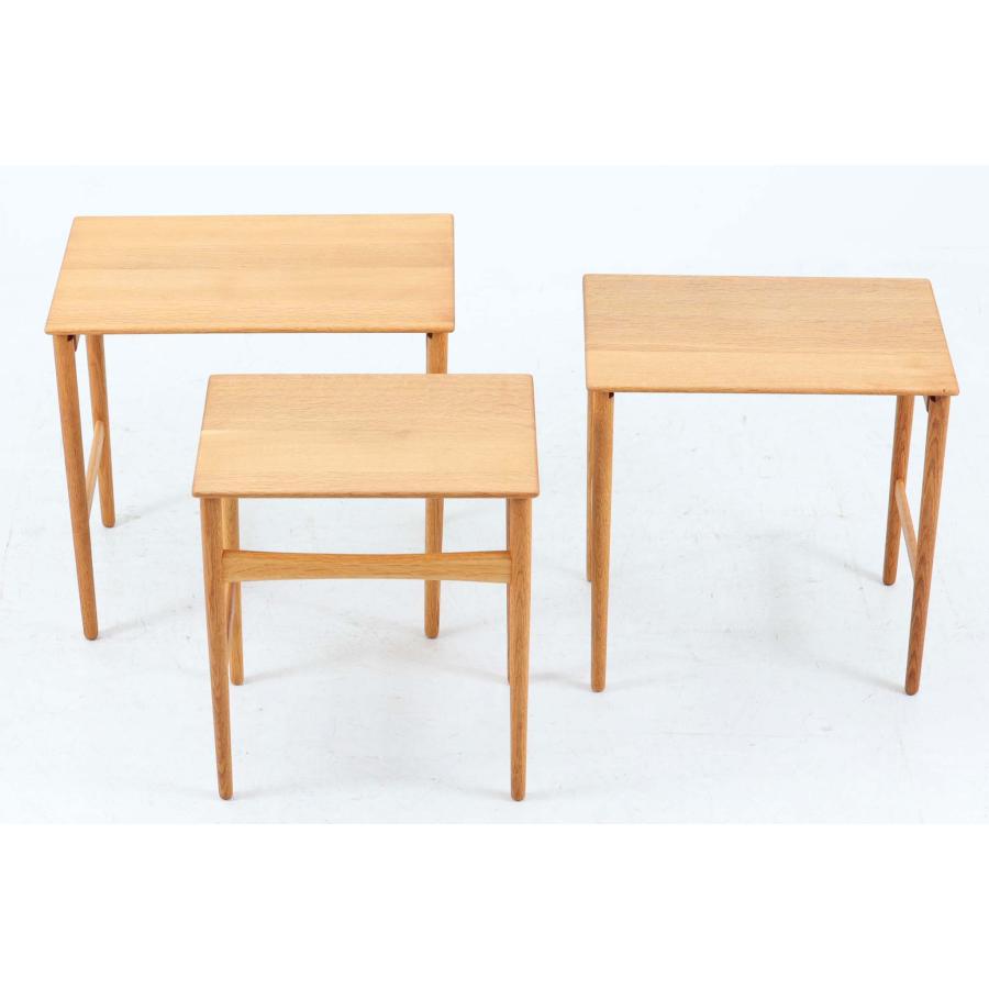 Hans J.Wegner(ハンス・J・ウェグナー) オーク無垢材 ネスト Hans J.Wegner(ハンス・J・ウェグナー) オーク無垢材 ネスト