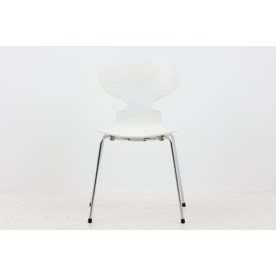 Fritz Hansen(フリッツ・ハンセン)　アントチェア　ホワイト　Arne Jacobsen(アルネ・ヤコブセン)　北欧家具ビンテージ｜ruskea｜02