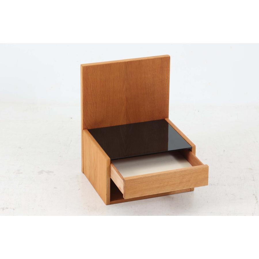 Hans J.Wegner(ハンス・J・ウェグナー) ベッドサイドテーブル Hans J.Wegner(ハンス・J・ウェグナー) ベッドサイドテーブル