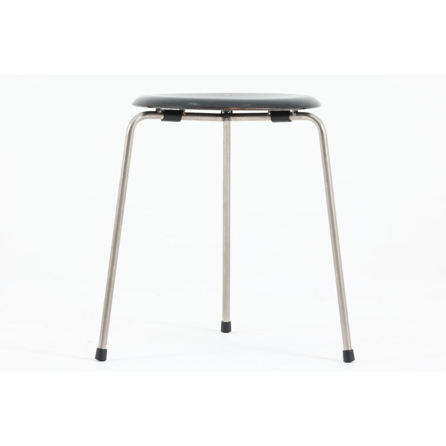 ドットスツール 3本脚 Fritz Hansen(フリッツ ハンセン)社 北欧家具