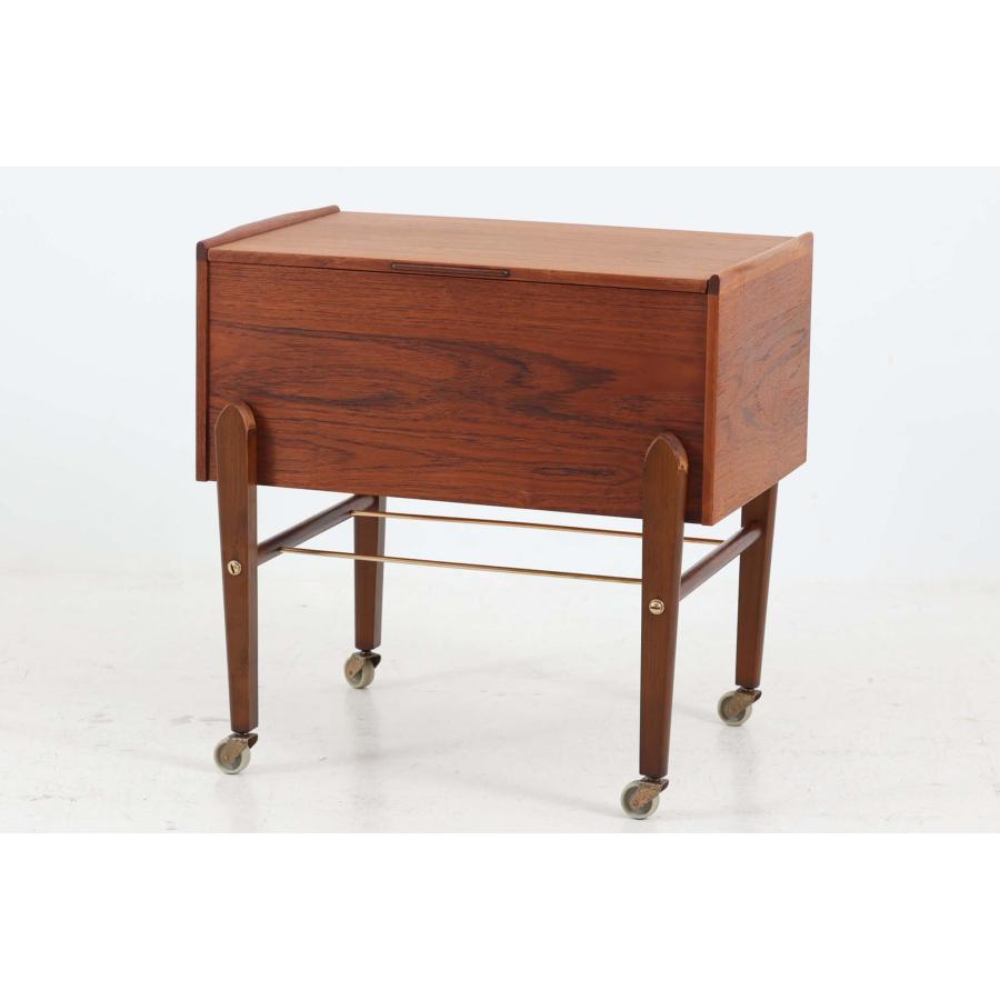 希少 デンマーク製 オールドヴィンテージ キャスター ワゴン  北欧 チーク無垢 北欧ビンテージ キャスター付きキッチンワゴン/ミッドセンチュリー