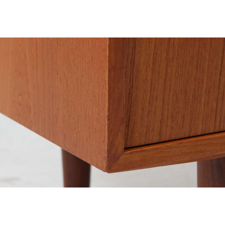Poul Hundevad ローボード/サイドボード チーク材 北欧家具 Poul Hundevad ローボード/サイドボード チーク材 北欧家具