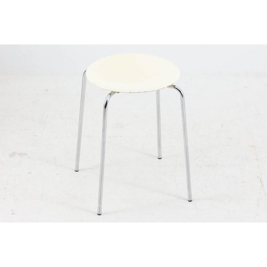 Fritz Hansen(フリッツ ハンセン)社 ドットスツール 4本脚 デンマーク