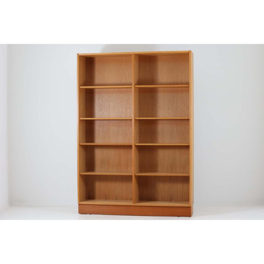 【希少】デンマーク製 大型ブックシェルフ 本棚 Hundevad & Co社製 希少】デンマーク製 大型ブックシェルフ 本棚 Hundevad & Co社製