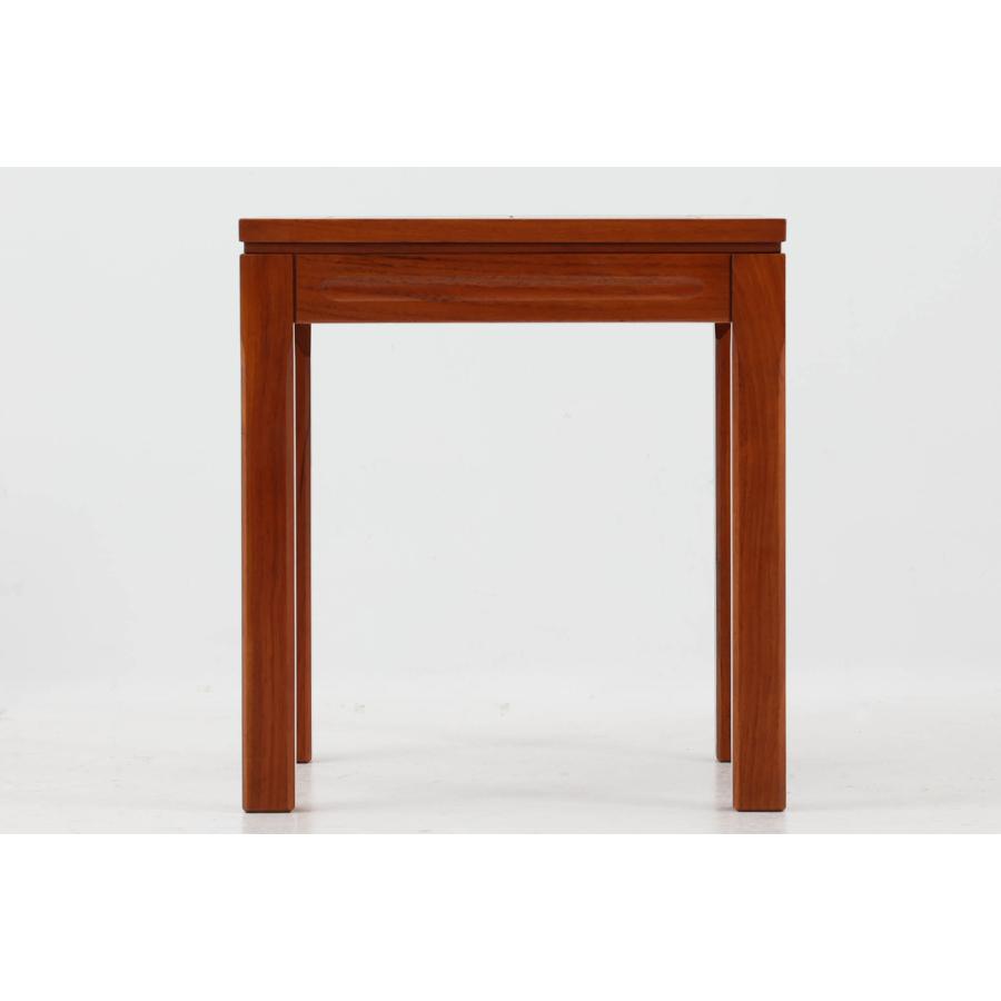 デンマーク　チーク材　タイルトップ　サイドテーブル　北欧家具　北欧ビンテージ タイルトップサイドテーブル チーク材 北欧家具ビンテージ : CHLOROS