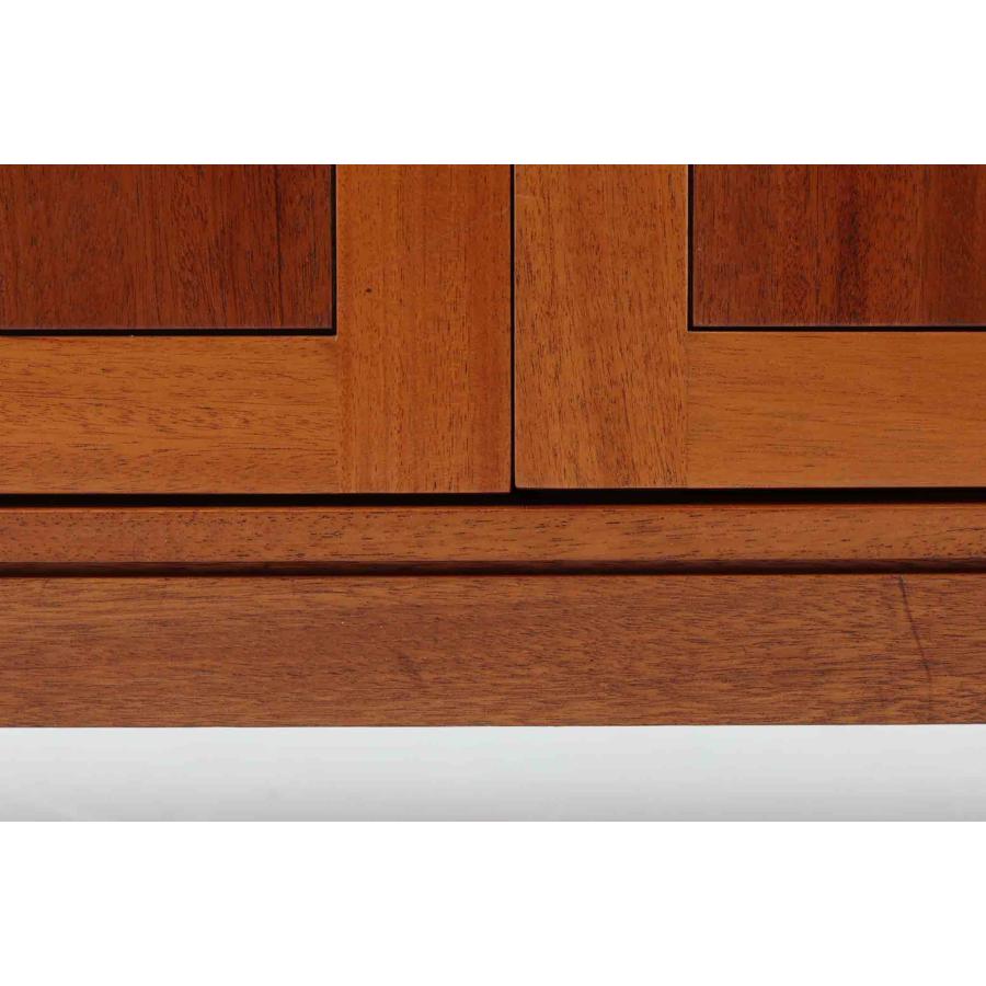 【発送の場合は即購入不可】 デンマーク Soborg Mobler キャビネット マホガニー 無垢材 収納家具 本棚 サイドボード 北欧 ヴィンテージ Christian Hvidt 94612 Christian Hvidt(クリスチャン・ヴィッツ) キャビネット マホガニー