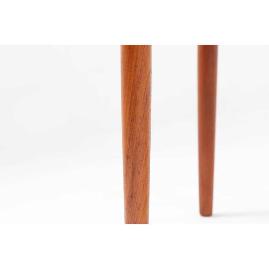 Grete Jalk(グレーテ・ヤルク) サイドテーブル チーク材 デンマーク製