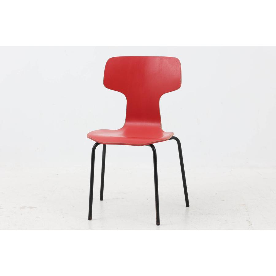 Arne Jacobsen(アルネ・ヤコブセン）Tチェア 子供用 北欧家具 