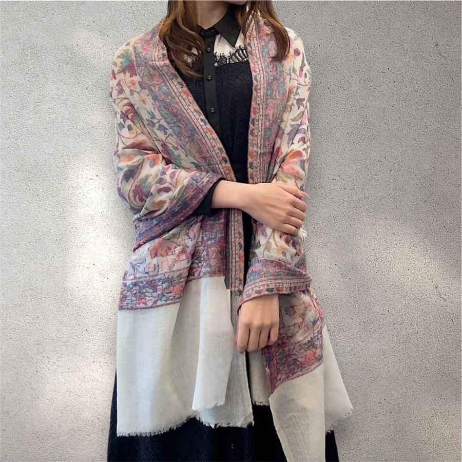 パシュミナショール ジャガード織 花柄 ストール ナチュラルカラー ベージュ系 カシミヤ混 大判 一点物 カシミール 伝統工芸 高級 王族愛用品 インド製の画像