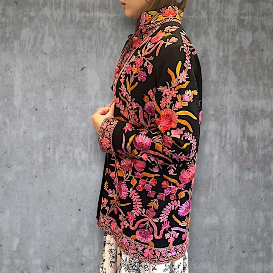 ブラウス カシミール 花柄 シルク刺繍 ジャケット 9号 10号 12号 13号 Mサイズ Lサイズ ブラック ピンク 一点物 ハンドメイド 保温性 花柄 カシミヤ カシミールの画像